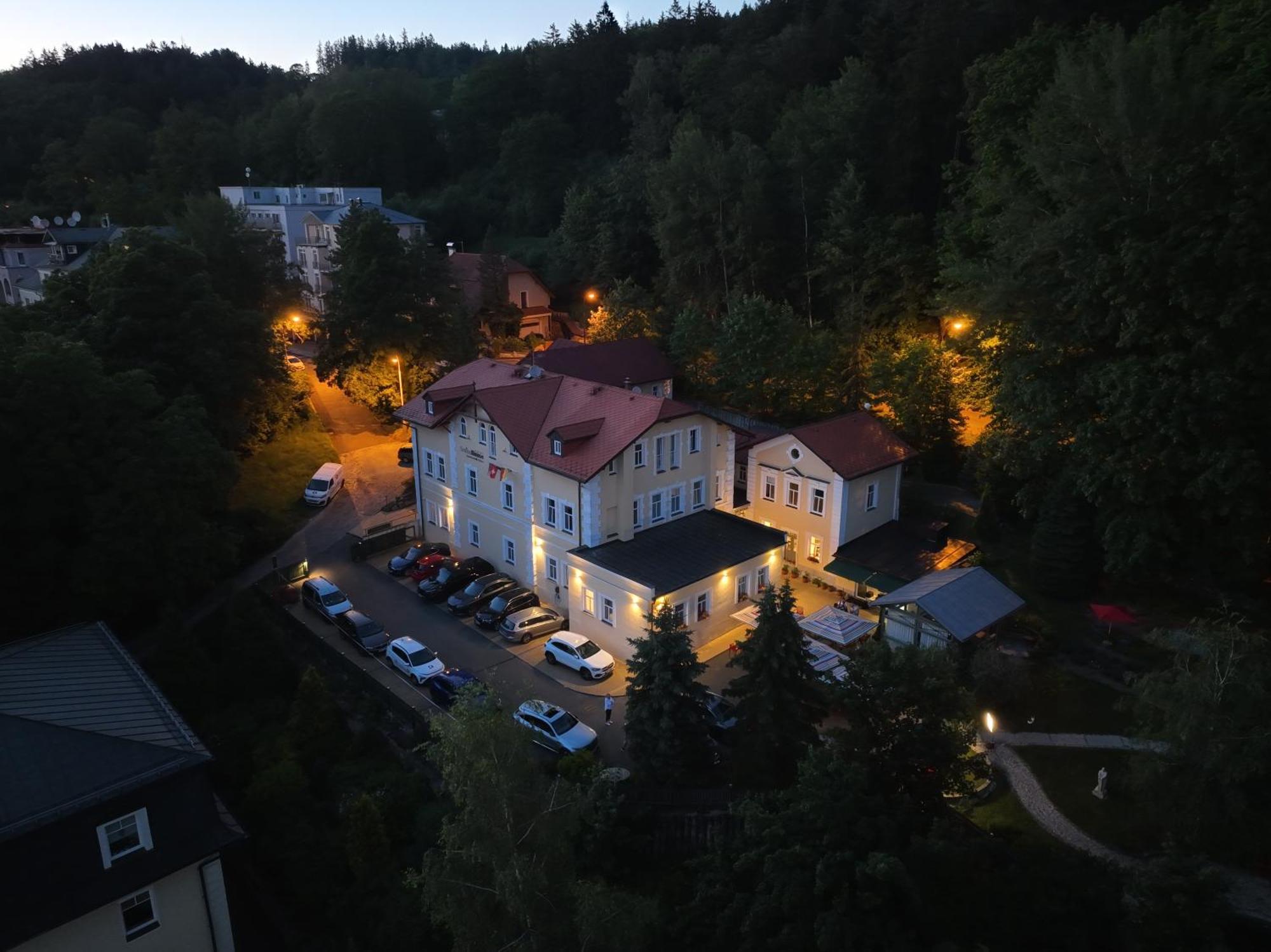 Boutique Hotel Swisshouse Mariánské Lázně Dış mekan fotoğraf